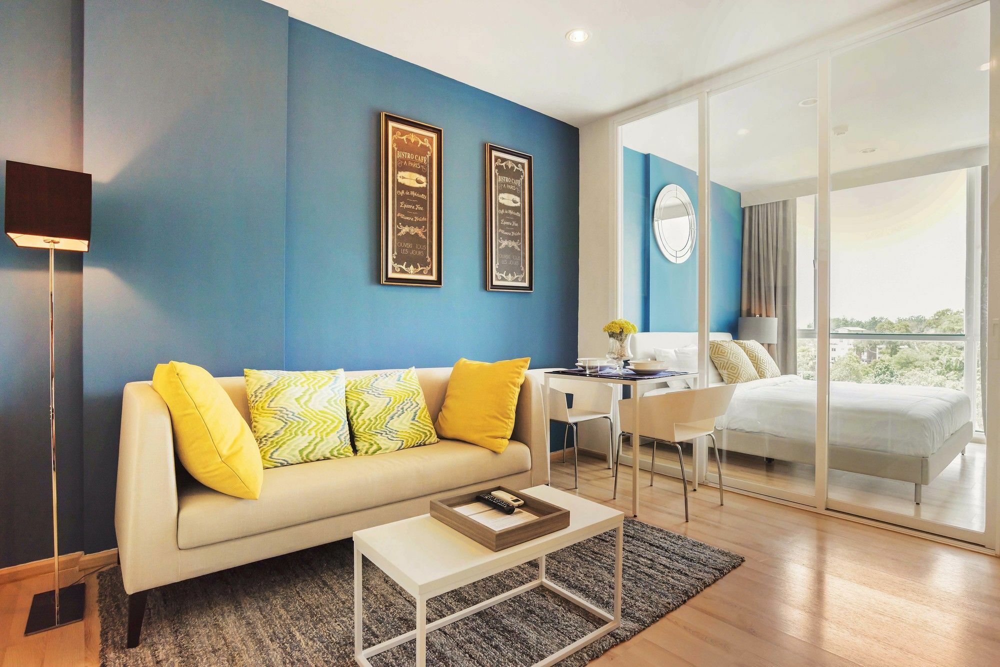 Favstay - The Base Downtown Phuket Extérieur photo